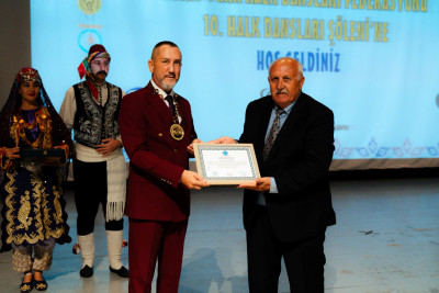KIBRIS TÜRK HALK DANSLARI FEDERASYONU 10. HALK DANSLARI ŞÖLENİ 29 VE 30 KASIM TARİHLERİ ARASINDA GERÇEKLEŞTİRİLDİ