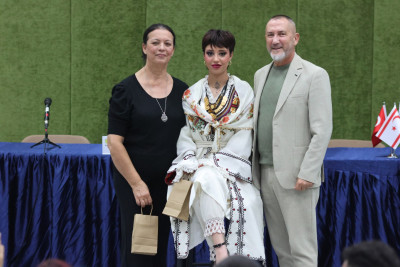 Kıbrıs T&uuml;rk Halk Dansları Federasyonu&rsquo;ndan Başarılı Makyaj Eğitim Semineri
